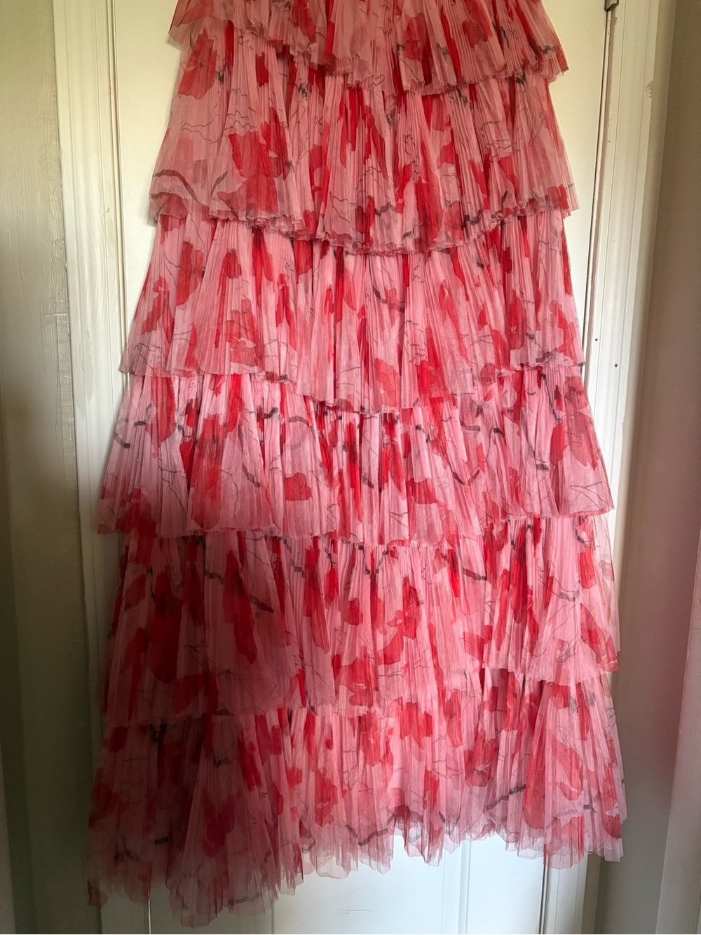Hutch Monaco Romantic Brunch wedding Strapless Ruffle Tiered Plissé Gown 10 AB - Picture 7 of 11